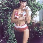 Bettie Paige showing her white pussy